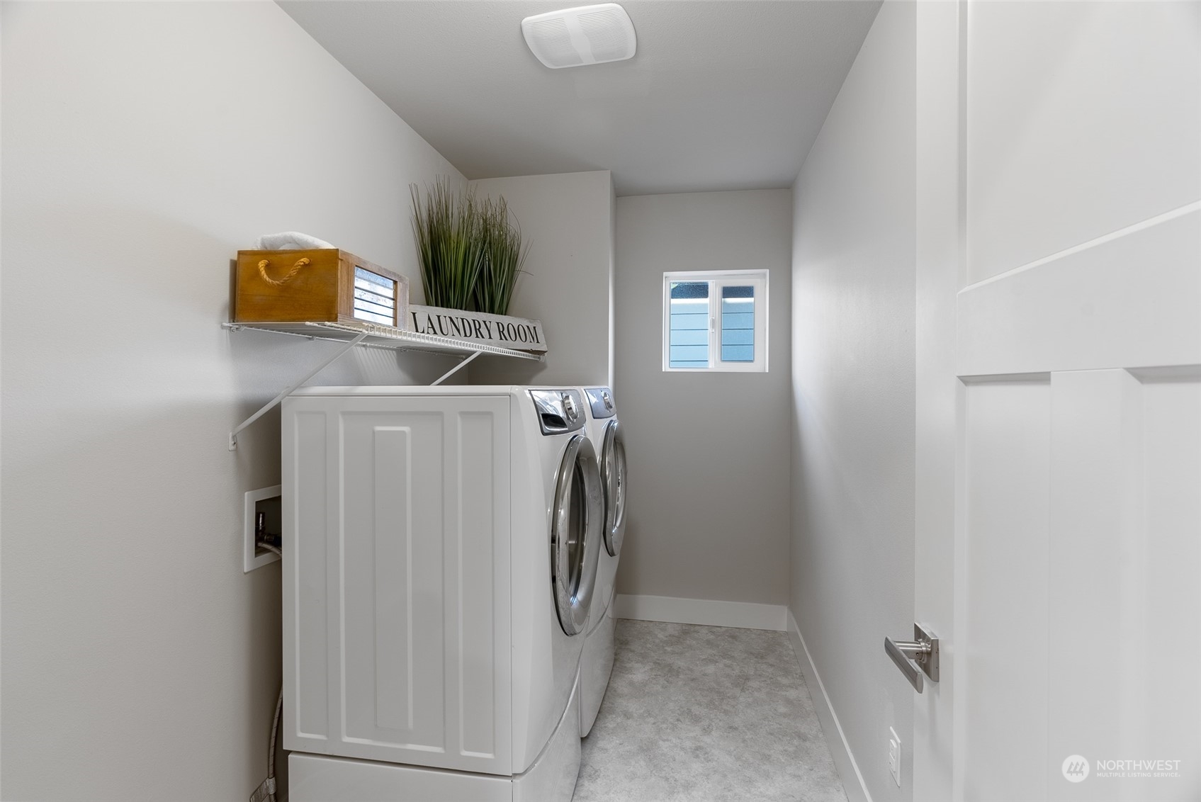 1211 198th Place Southeast Bothell, WA 98012 - Photo 18 of 32 Gallery Image 18