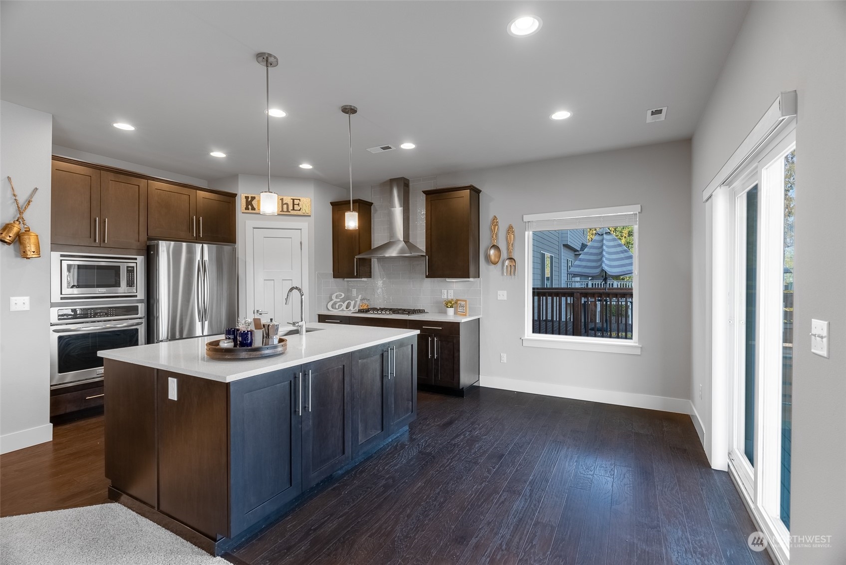 1211 198th Place Southeast Bothell, WA 98012 - Photo 6 of 32 Gallery Image 6