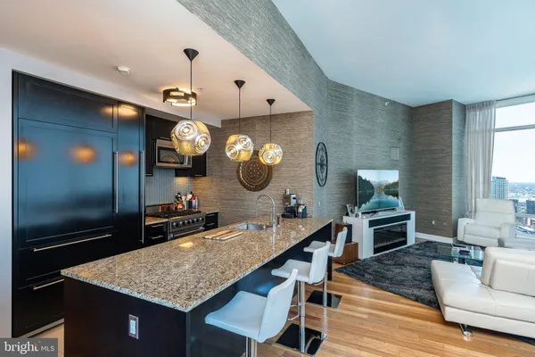 $879,000 | 1414 South Penn Square, Unit 45A, Philadelphia, PA 19102