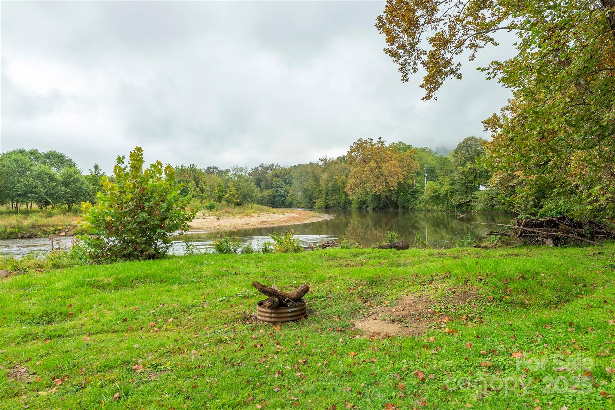 3755 Broad Street Clyde, NC 28721 - Photo 37 of 47