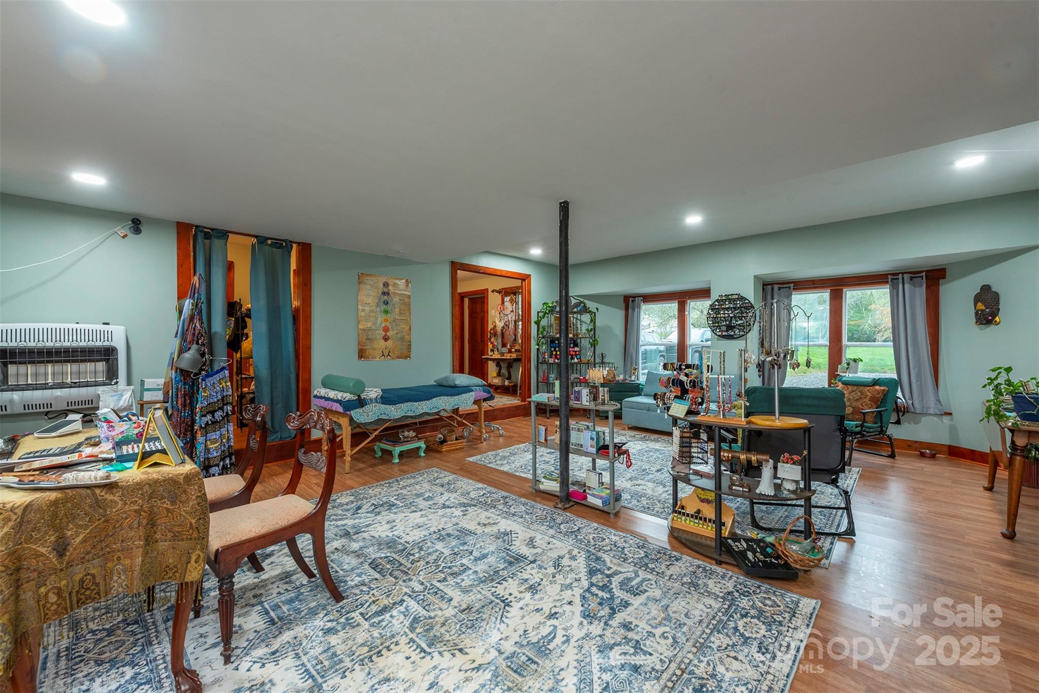 3755 Broad Street Clyde, NC 28721 - Photo 4 of 47
