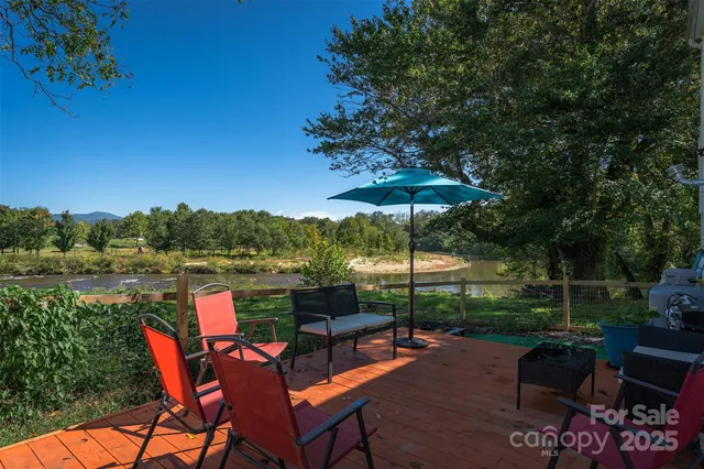 $339,000 | 3755 Broad Street, Clyde, NC 28721