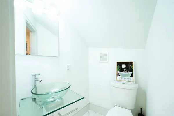 $5,300 | 4744 Post Oak Timber Drive, Unit 39, Houston, TX 77056