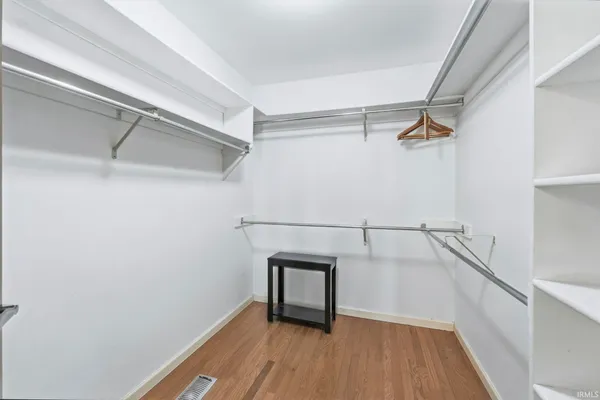 $404,900 | 6527 East Canal Pointe Lane, Fort Wayne, IN 46804