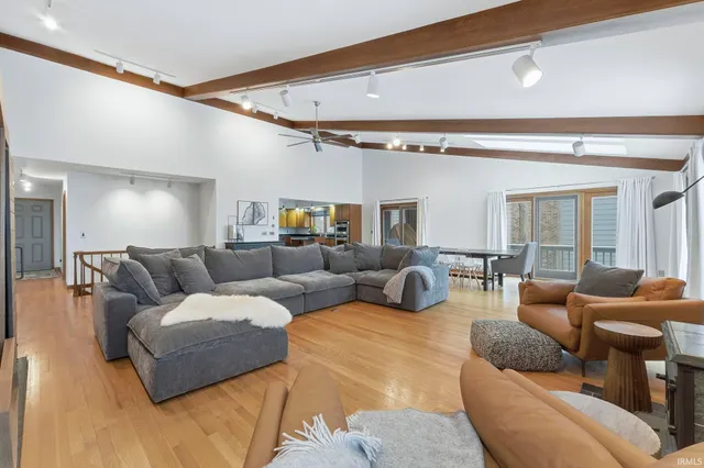 $412,900 | 6527 East Canal Pointe Lane, Fort Wayne, IN 46804