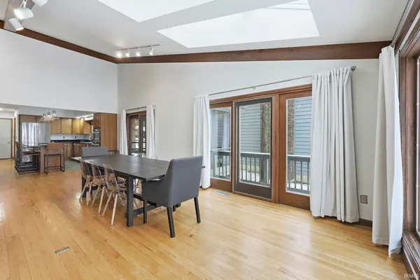 $404,900 | 6527 East Canal Pointe Lane, Fort Wayne, IN 46804