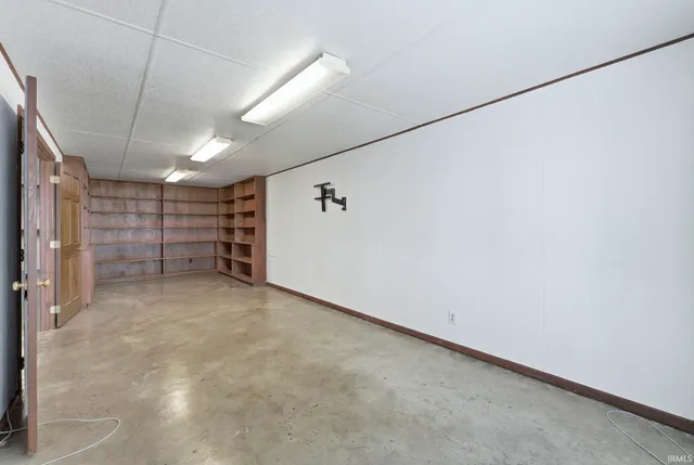 $412,900 | 6527 East Canal Pointe Lane, Fort Wayne, IN 46804