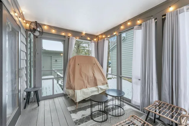 $412,900 | 6527 East Canal Pointe Lane, Fort Wayne, IN 46804