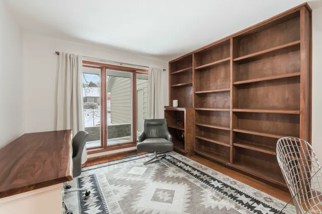 $412,900 | 6527 East Canal Pointe Lane, Fort Wayne, IN 46804