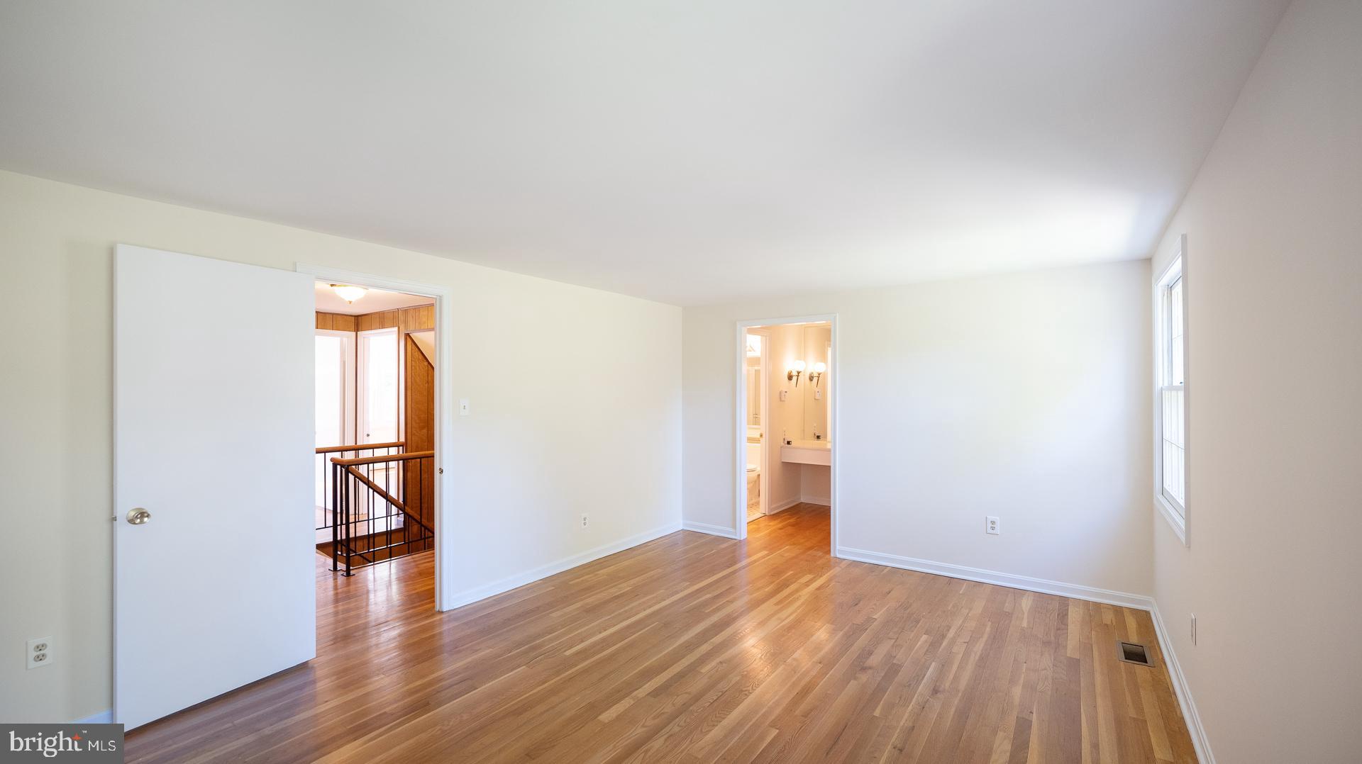 3017 Birchtree Lane Silver Spring, MD 20906 - Photo 25 of 39 Primary bedroom with dressing area