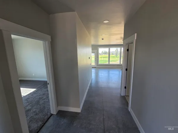$442,999 | 39 Lakeside Loop, Burley, ID 83318