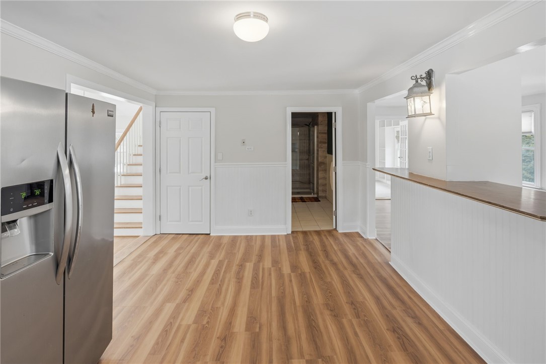 179 Schoolhouse Road Warren, RI 02885 - Photo 11 of 34