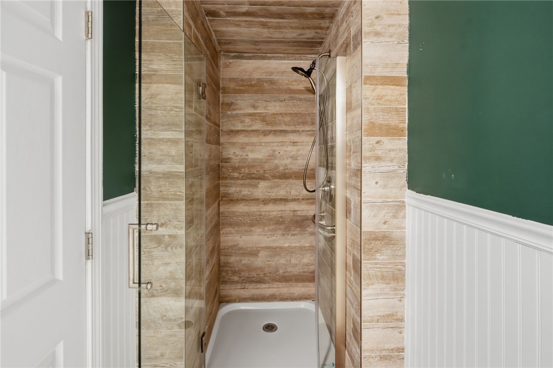 179 Schoolhouse Road Warren, RI 02885 - Photo 33 of 34