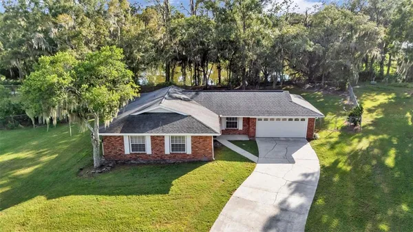 $320,000 | 3050 Cross Fox Drive, Mulberry, FL 33860