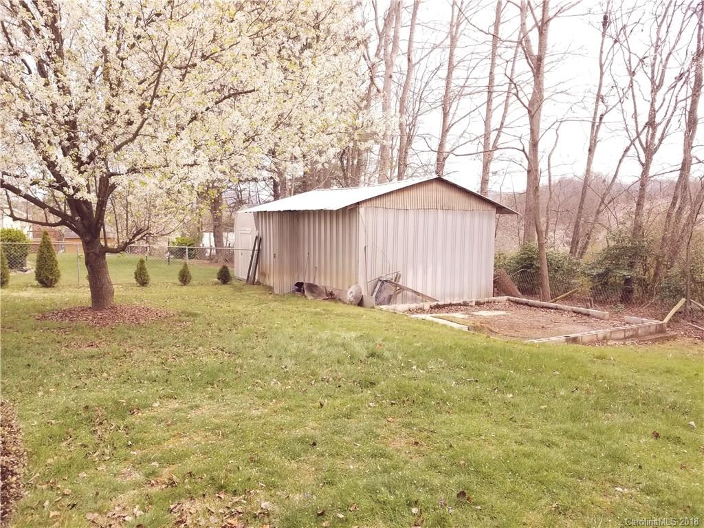 19 Ashe Road Candler, NC 28715 - Photo 3 of 23 Gallery Image 3