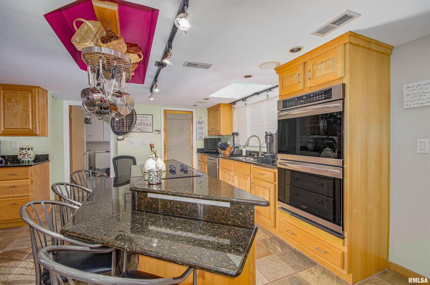 1114 South Perrine Centralia, IL 62801 - Photo 13 of 73