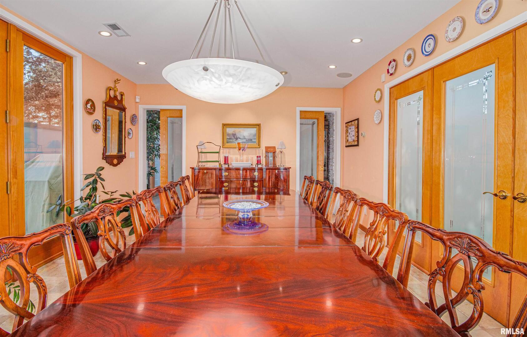 1114 South Perrine Centralia, IL 62801 - Photo 19 of 73