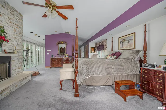 $589,900 | 1114 South Perrine, Centralia, IL 62801