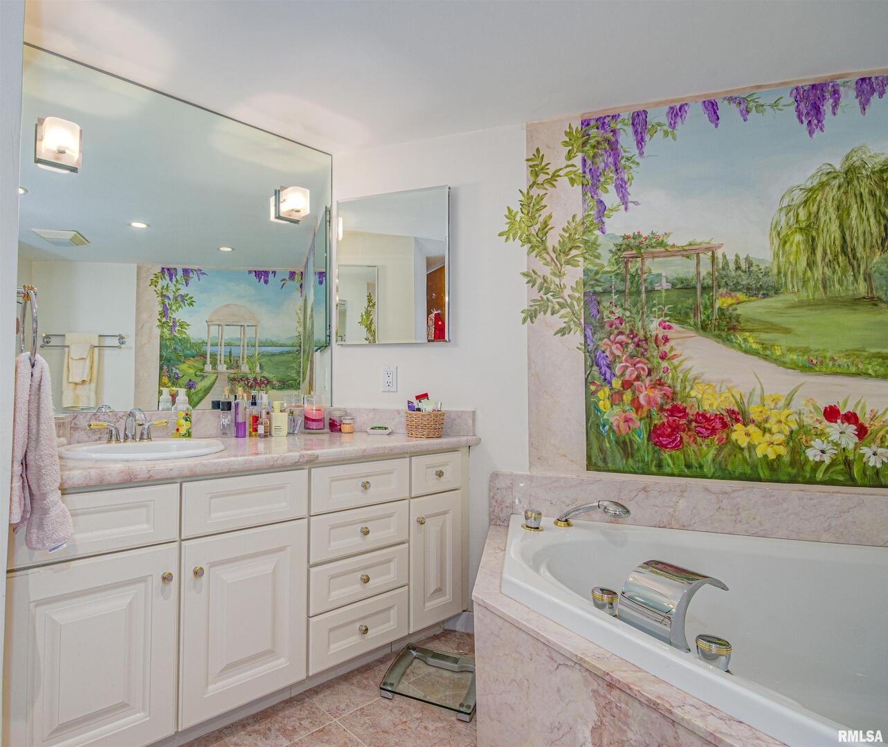 1114 South Perrine Centralia, IL 62801 - Photo 38 of 73 a bathroom with a sink mirror and vanity