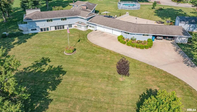 $589,900 | 1114 South Perrine, Centralia, IL 62801