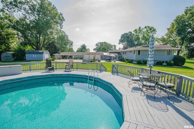 $589,900 | 1114 South Perrine, Centralia, IL 62801