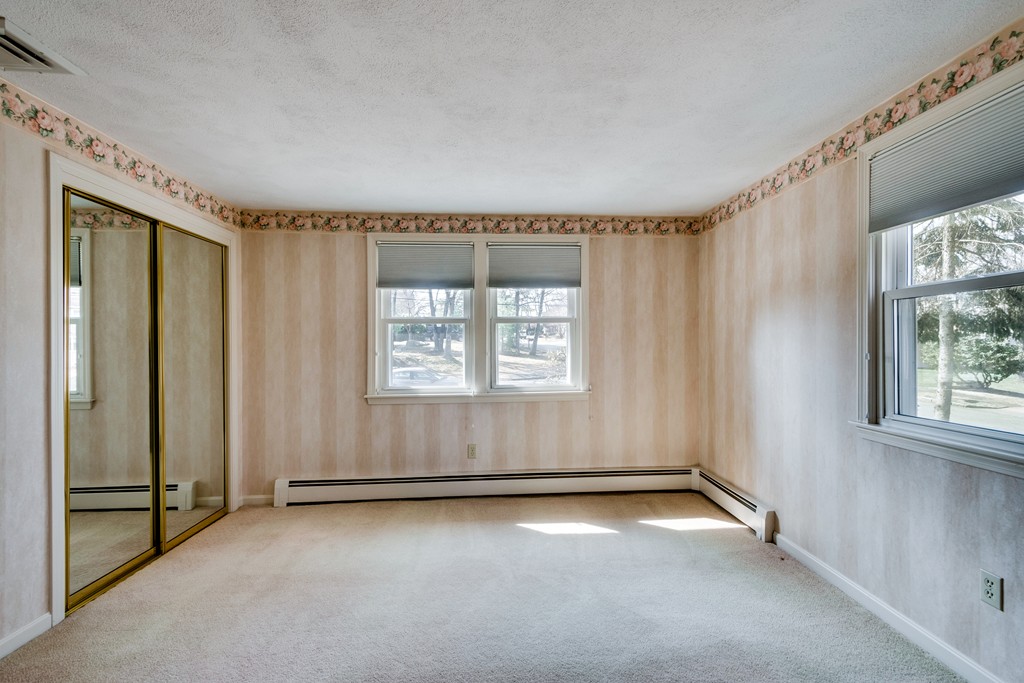55 Cliff Road Waltham, MA 02452 - Photo 18 of 27 Gallery Image 18
