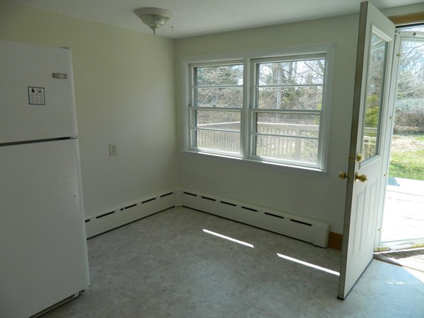 10 Canal View Road Bourne, MA 02532 - Photo 5 of 17