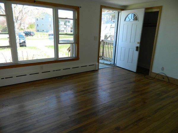 10 Canal View Road Bourne, MA 02532 - Photo 6 of 17