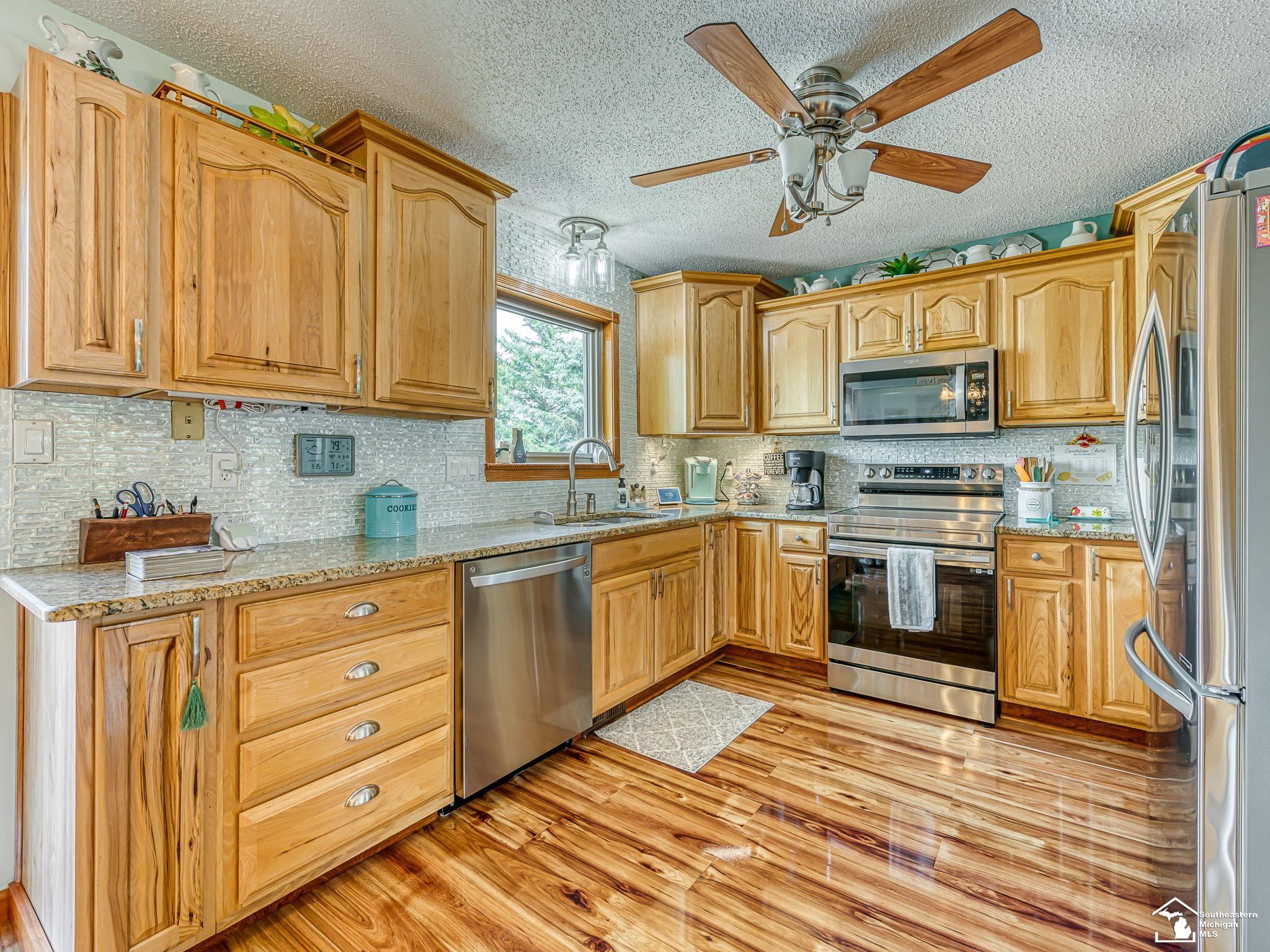 2223 Fix Road Monroe, MI 48162 - Photo 19 of 86