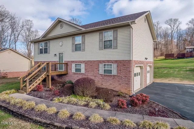 $350,000 | 384 Ford Creek Road, Gray, TN 37615