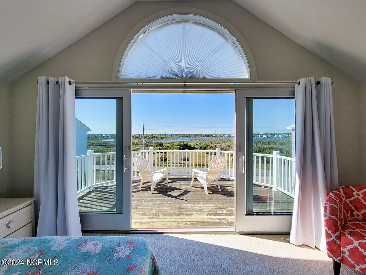 1204 New River Inlet Road North Topsail Beach, NC 28460 - Photo 21 of 93 1204-New-River-Inlet-Rd_Cheryl Moseley_S