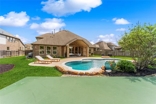 $824,900 | 19139 Blue Hill Lane, Tomball, TX 77377