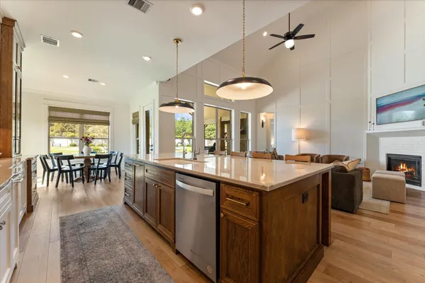 $824,900 | 19139 Blue Hill Lane, Tomball, TX 77377