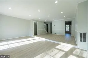 $2,900 | 19 Earth Star Place, Gaithersburg, MD 20878