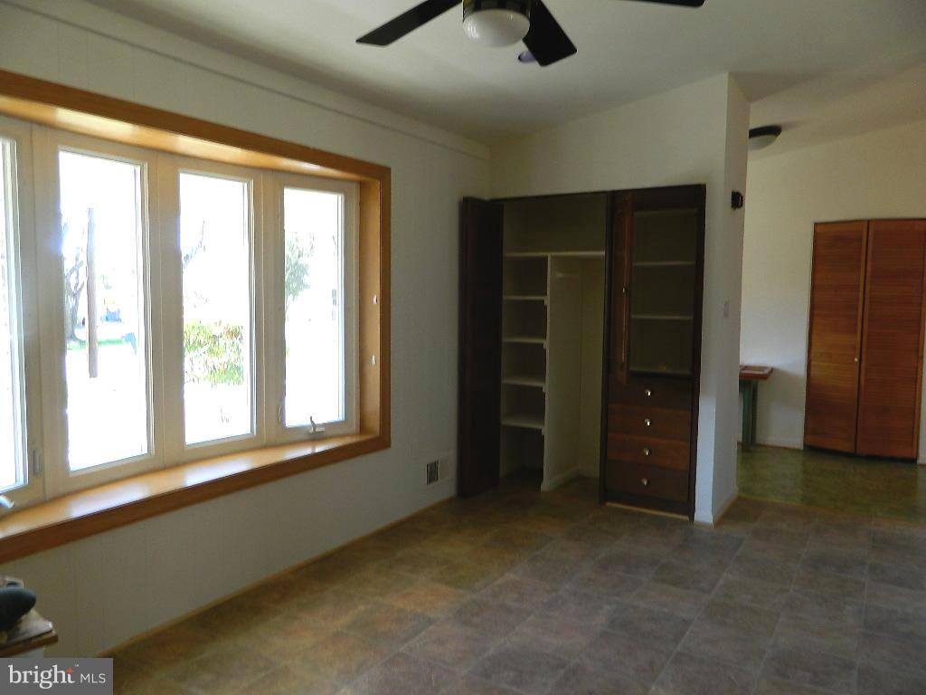 9 Marigold Court Silver Spring, MD 20906 - Photo 13 of 73 Gallery Image 13