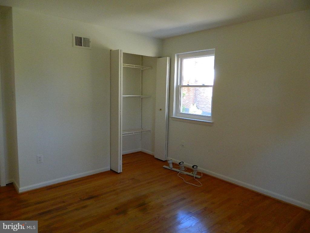 9 Marigold Court Silver Spring, MD 20906 - Photo 33 of 73 Gallery Image 33