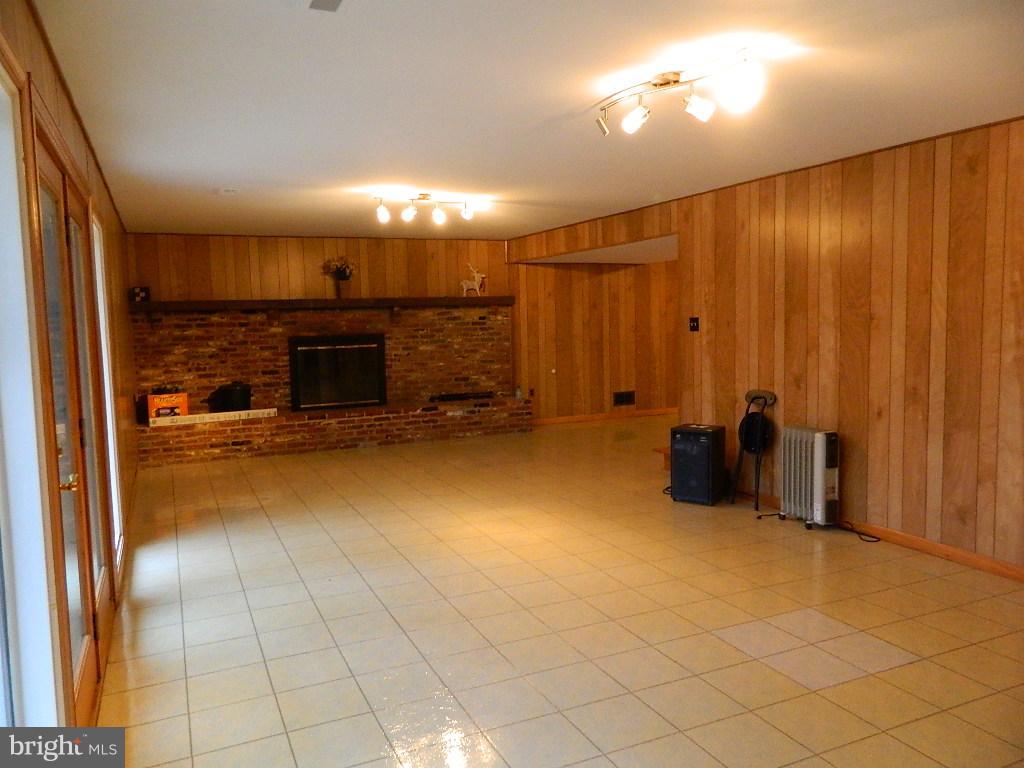 9 Marigold Court Silver Spring, MD 20906 - Photo 45 of 73 Gallery Image 45