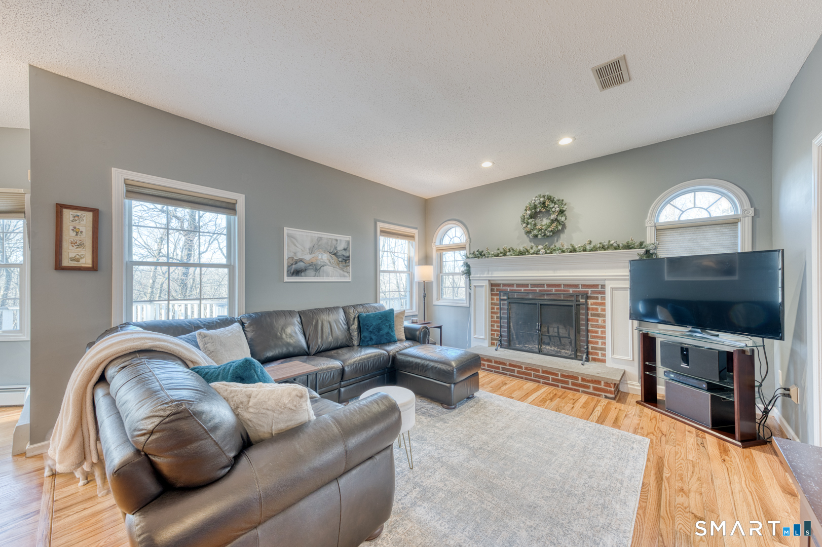 54 Bissell Ridge Road Hebron, CT 06248 - Photo 4 of 40