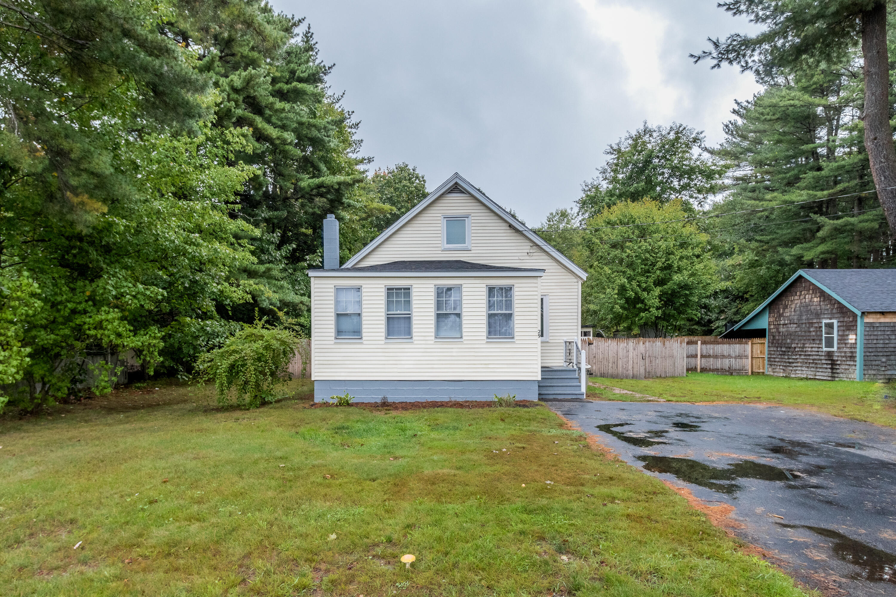 29 Thomas Point Road Brunswick, ME 04011 - Photo 2 of 44 20211003DM-72001