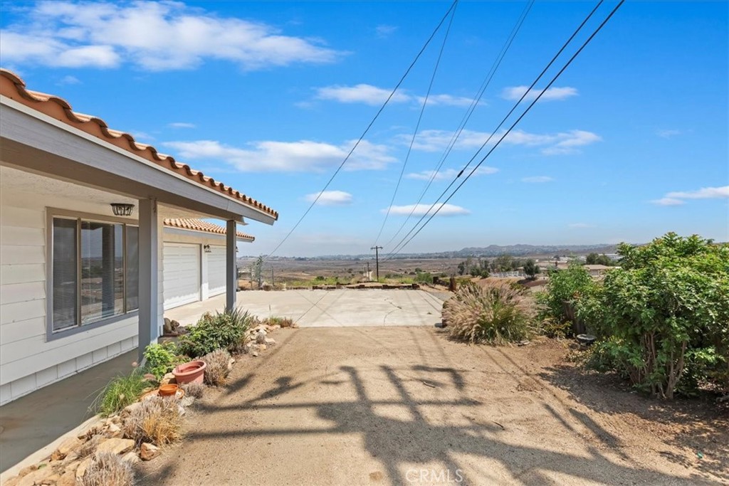20061 Lounsberry Road Perris, CA 92570 - Photo 39 of 60