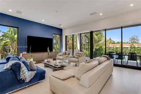 $3,650,000 | 8826 Froude Avenue, Surfside, FL 33154