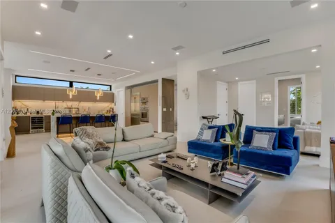 $3,650,000 | 8826 Froude Avenue, Surfside, FL 33154