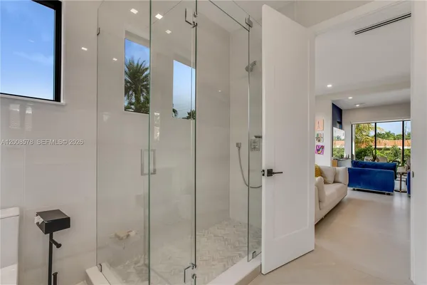 $3,650,000 | 8826 Froude Avenue, Surfside, FL 33154
