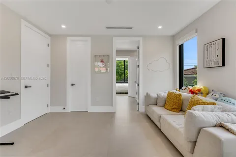 $3,650,000 | 8826 Froude Avenue, Surfside, FL 33154