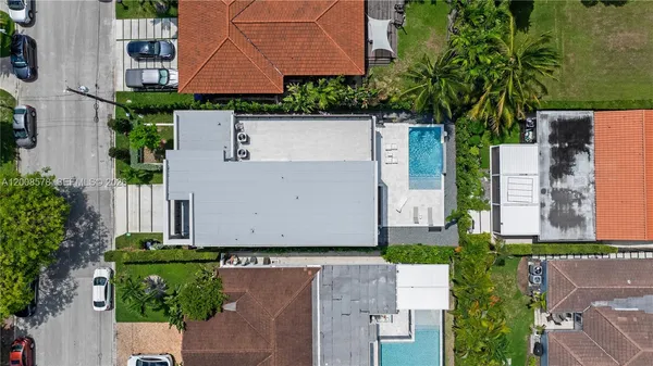 $3,650,000 | 8826 Froude Avenue, Surfside, FL 33154