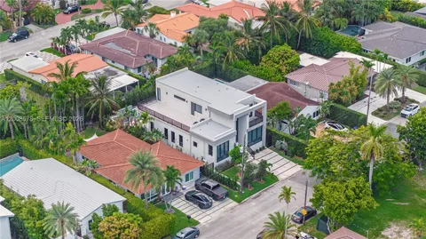 $3,650,000 | 8826 Froude Avenue, Surfside, FL 33154