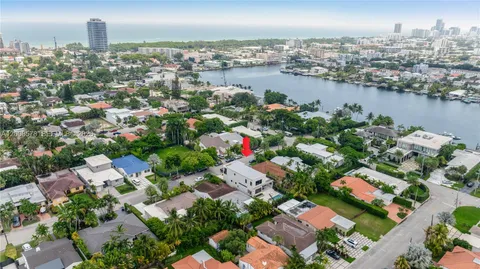 $3,650,000 | 8826 Froude Avenue, Surfside, FL 33154