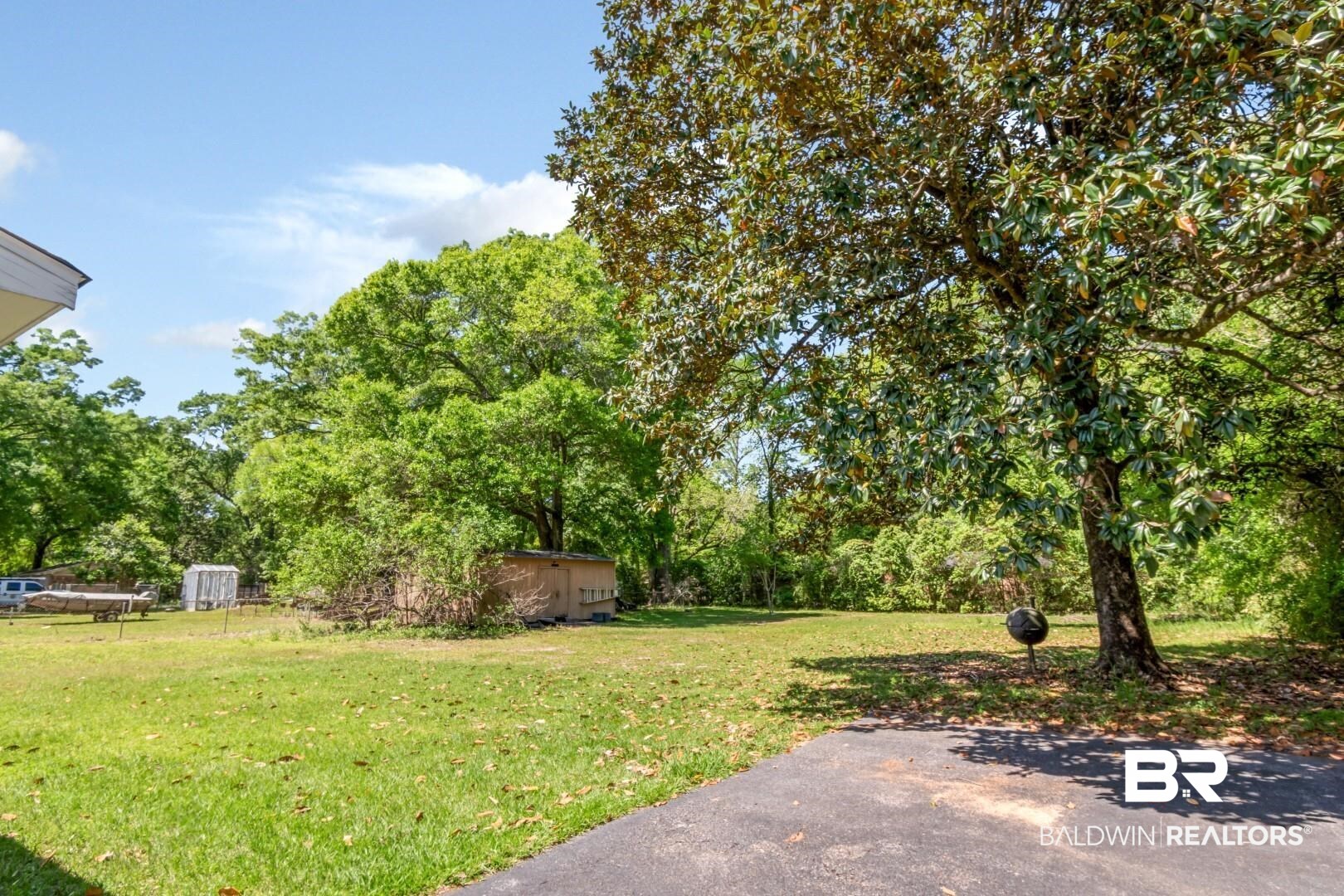 6300 Woodcrest Drive Mobile, AL 36608 - Photo 27 of 35 View of yard