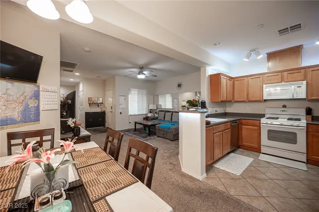 $289,999 | 4705 Apulia Drive, Unit 203, North Las Vegas, NV 89084