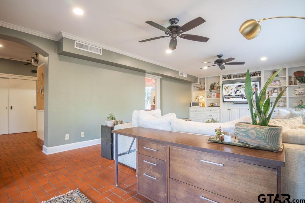 401 East 3rd Street Tyler, TX 75701 - Photo 14 of 47